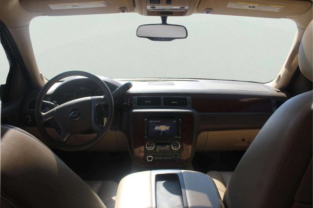 2012 Chevrolet Suburban 4WD 4dr 1500 LTZ - 23000007 - 7