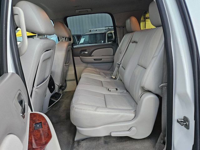 2012 Chevrolet Suburban LT 4x4 4dr SUV - 22970226 - 12