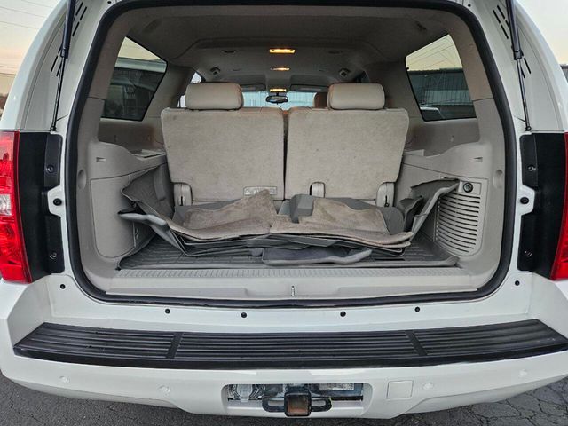 2012 Chevrolet Suburban LT 4x4 4dr SUV - 22970226 - 14
