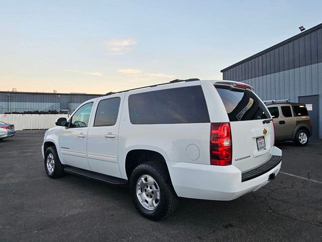 2012 Chevrolet Suburban LT 4x4 4dr SUV - 22970226 - 4