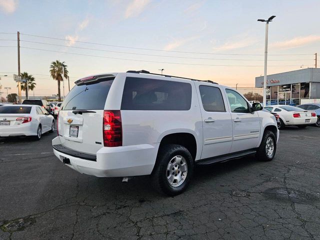 2012 Chevrolet Suburban LT 4x4 4dr SUV - 22970226 - 6