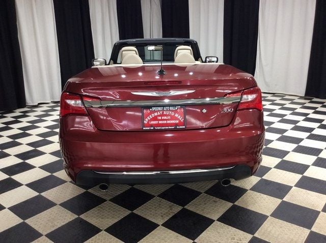 2012 Chrysler 200 Limited photo 8