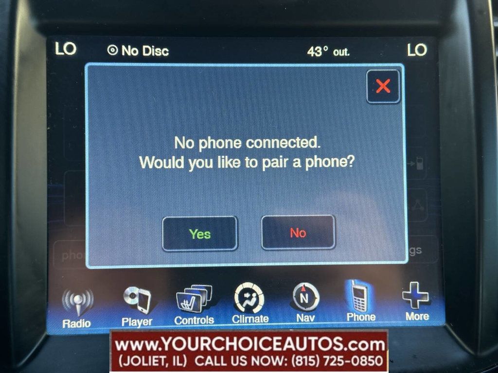 2012 Chrysler 300 4dr Sedan V6 300S RWD - 22799927 - 35