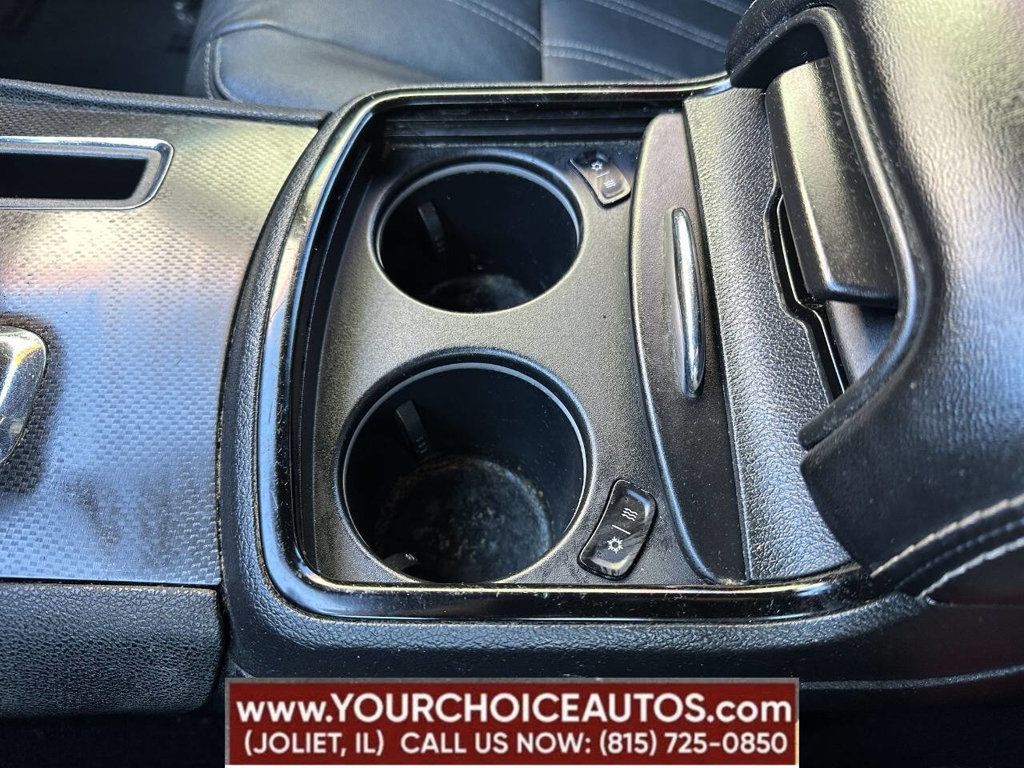 2012 Chrysler 300 4dr Sedan V6 300S RWD - 22799927 - 39