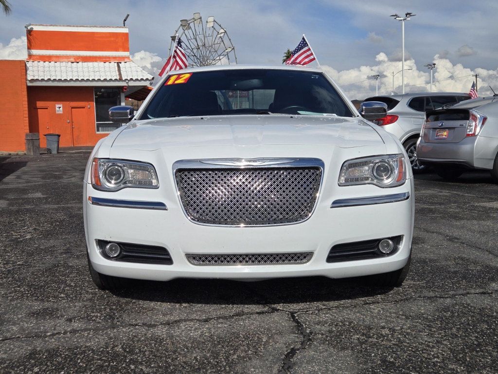 2012 Chrysler 300 4dr Sedan V6 Limited AWD - 22947314 - 4