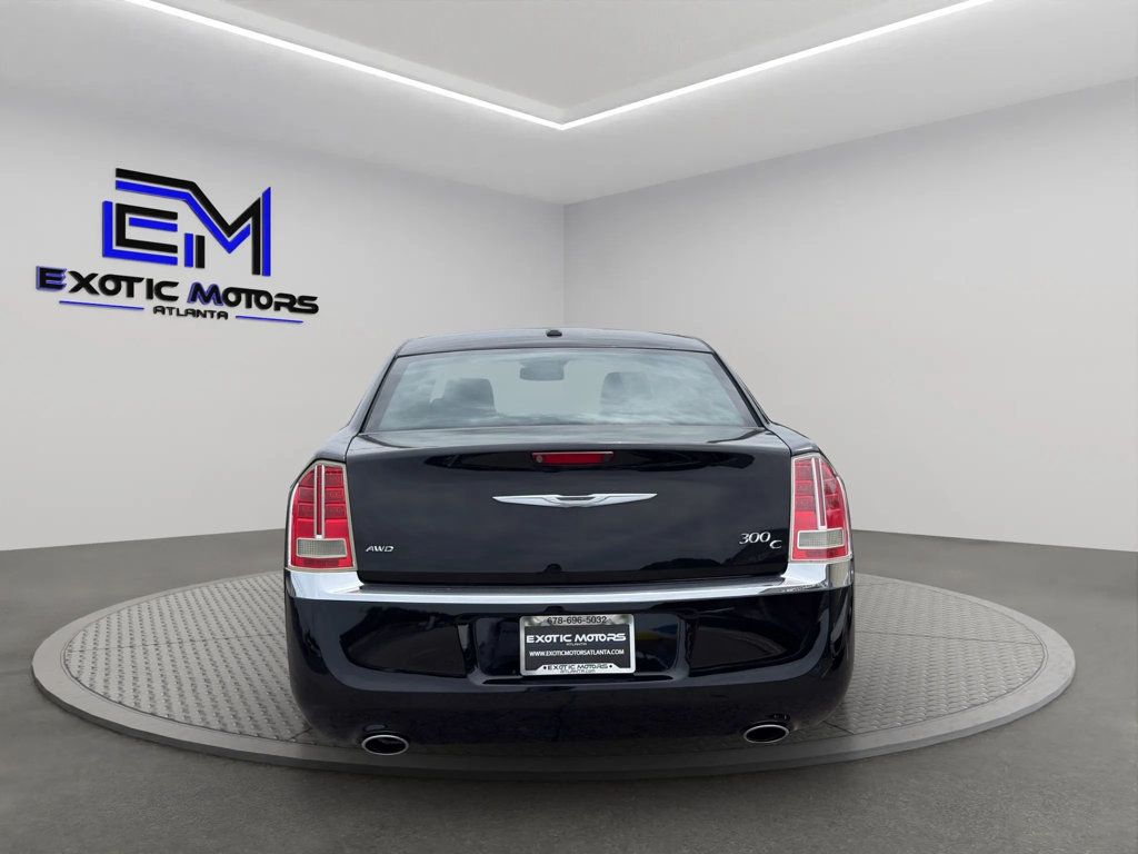 2012 Chrysler 300 4dr Sedan V8 300C AWD - 23003923 - 3