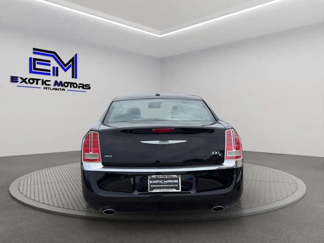 2012 Chrysler 300 4dr Sedan V8 300C AWD - 23003923 - 3