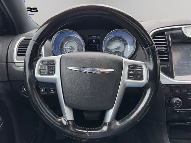 2012 Chrysler 300 4dr Sedan V8 300C AWD - 23003923 - 8