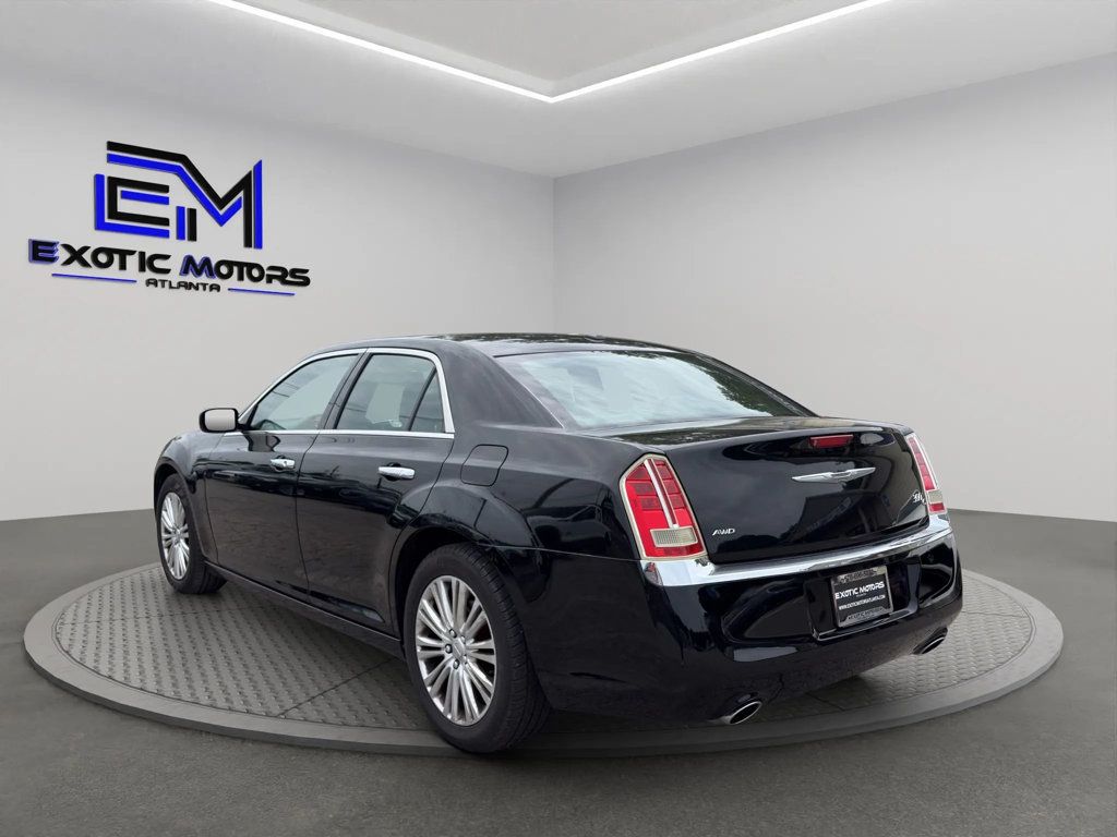 2012 Chrysler 300 V8 ENGINE, PANO ROOF, BACKUP CAM, BLUETOOTH, LEATHER SEATS!!!! - 23003923 - 2