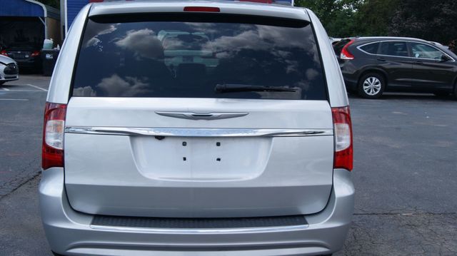 2012 Chrysler Town & Country 3 MONTH WARRANTY , JUST SERVICED , VERY CLEAN INSIDE AND OUT  - 23069418 - 10
