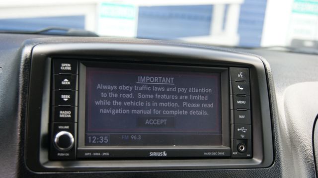2012 Chrysler Town & Country 3 MONTH WARRANTY , JUST SERVICED , VERY CLEAN INSIDE AND OUT  - 23069418 - 20