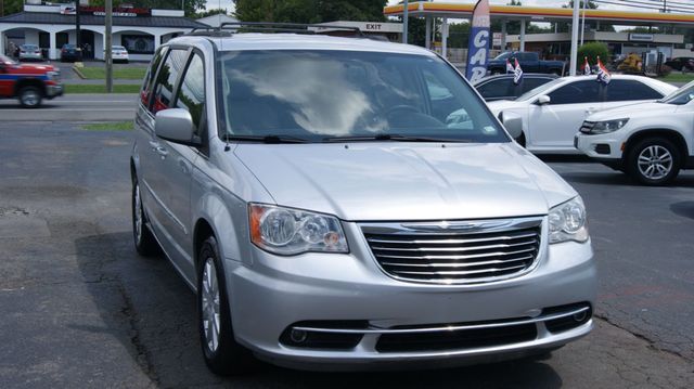 2012 Chrysler Town & Country 3 MONTH WARRANTY , JUST SERVICED , VERY CLEAN INSIDE AND OUT  - 23069418 - 5