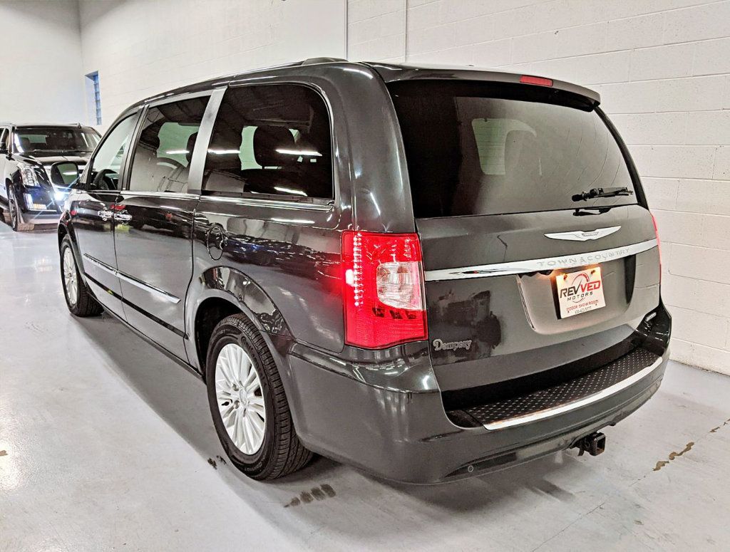 2012 Chrysler Town & Country 4dr Wagon Limited - 22344261 - 4