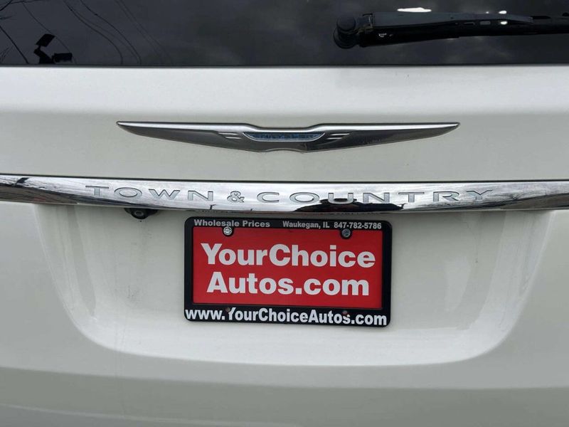 2012 Chrysler Town & Country 4dr Wagon Limited - 23008653 - 34