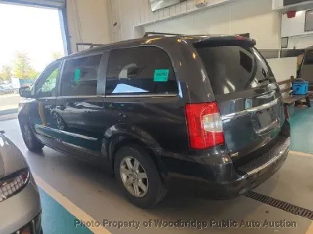 2012 Chrysler Town & Country 4dr Wagon Touring - 22918464 - 15