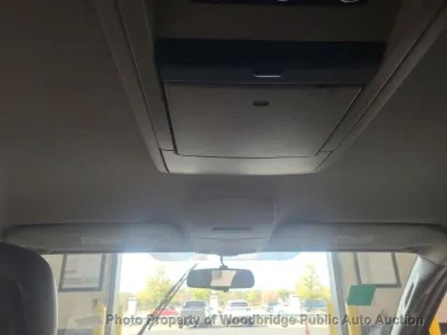 2012 Chrysler Town & Country 4dr Wagon Touring - 22918464 - 21