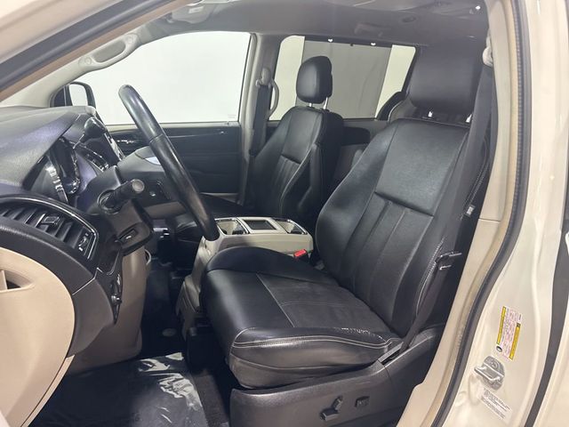 2012 Chrysler Town & Country 4dr Wagon Touring-L - 22984590 - 23