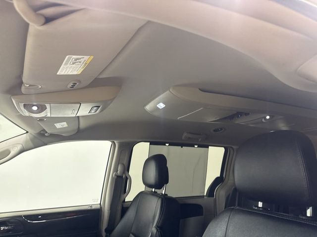 2012 Chrysler Town & Country 4dr Wagon Touring-L - 22984590 - 26