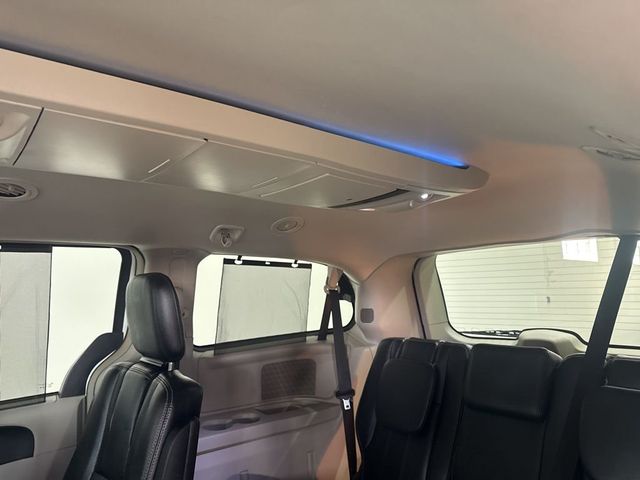 2012 Chrysler Town & Country 4dr Wagon Touring-L - 22984590 - 35