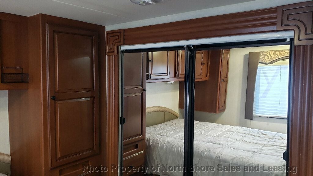 2012 Coachmen Leprechaun 319 DS - 22698040 - 20