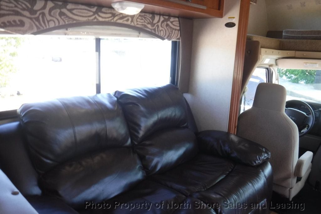 2012 Coachmen Leprechaun 319 DS - 22698040 - 46