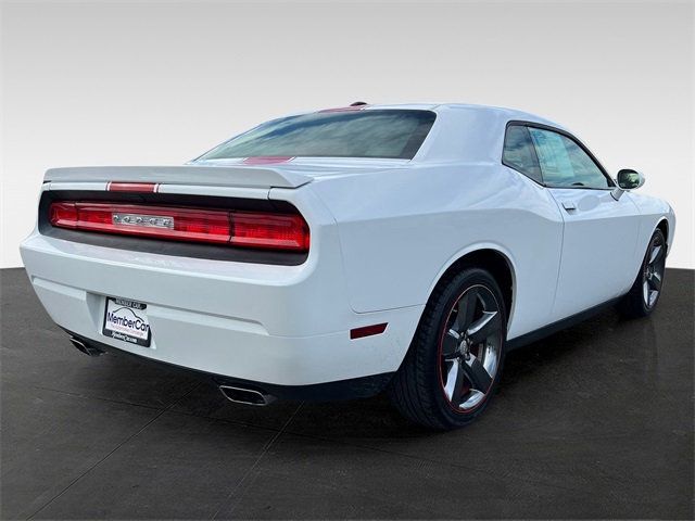 2012 Dodge Challenger SXT