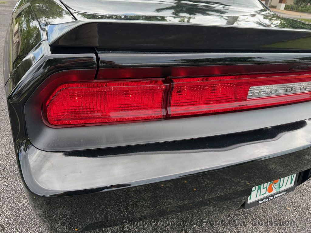2012 Dodge Challenger R/T Coupe Hemi 5.7L 6-Speed Manual - 23099564 - 24