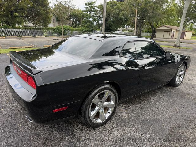 2012 Dodge Challenger R/T Coupe Hemi 5.7L 6-Speed Manual - 23099564 - 3