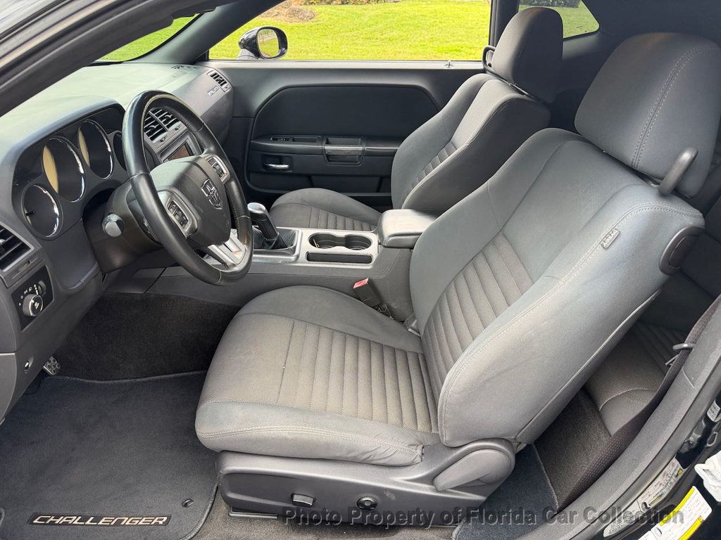 2012 Dodge Challenger R/T Coupe Hemi 5.7L 6-Speed Manual - 23099564 - 8