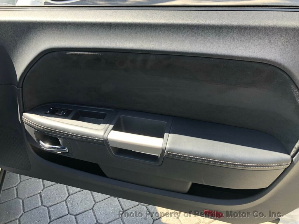 2012 Dodge Challenger SRT-8 392 HEMI  - 21279528 - 31