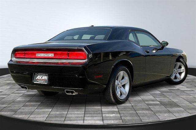 2012 Dodge Challenger SXT - 22848462 - 4