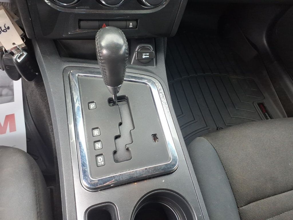 2012 Dodge Challenger SXT Coupe 2D - 22993250 - 11