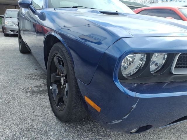 2012 Dodge Challenger SXT Coupe 2D - 22993250 - 15