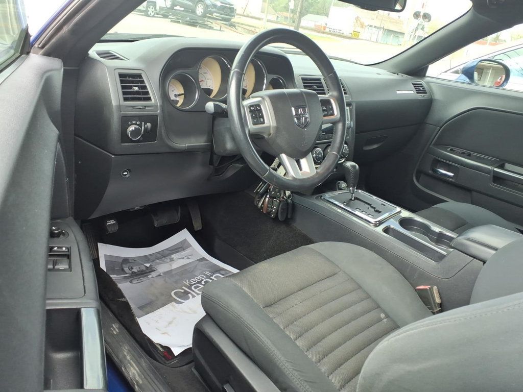 2012 Dodge Challenger SXT Coupe 2D - 22993250 - 5