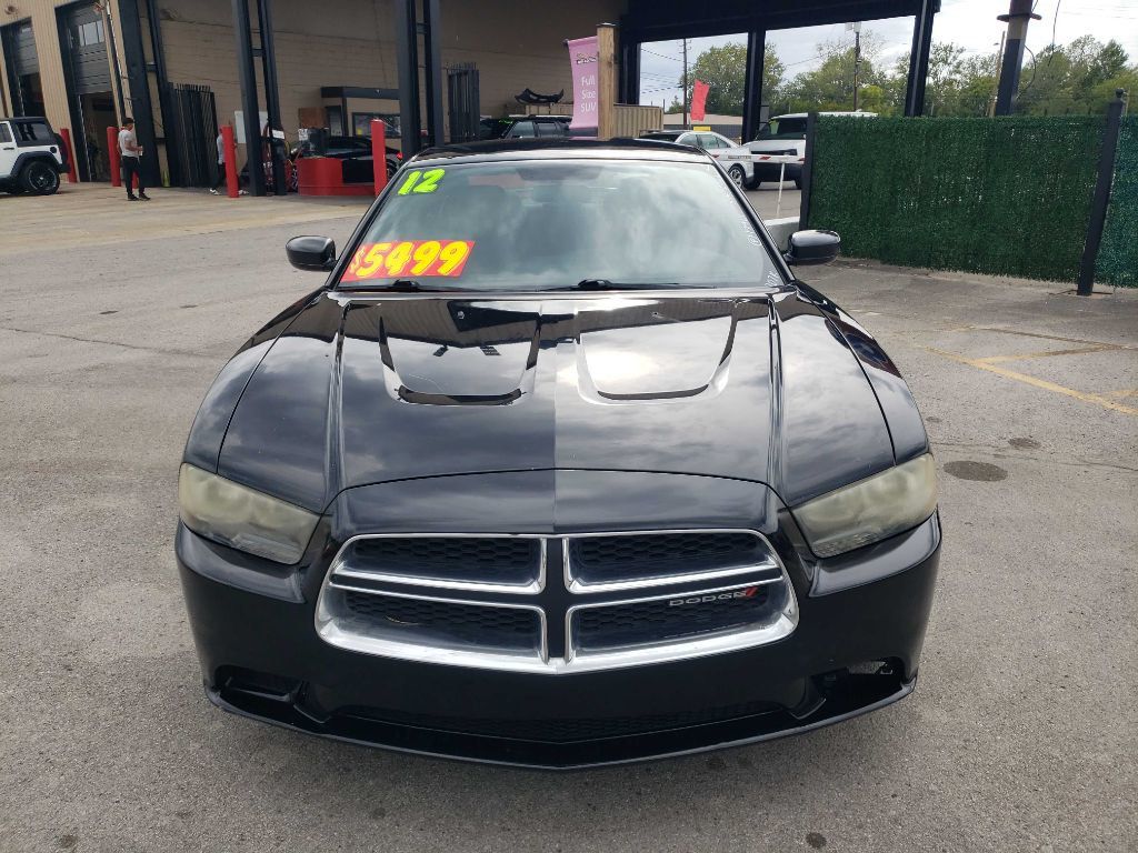 2012 Dodge Charger SE photo 2