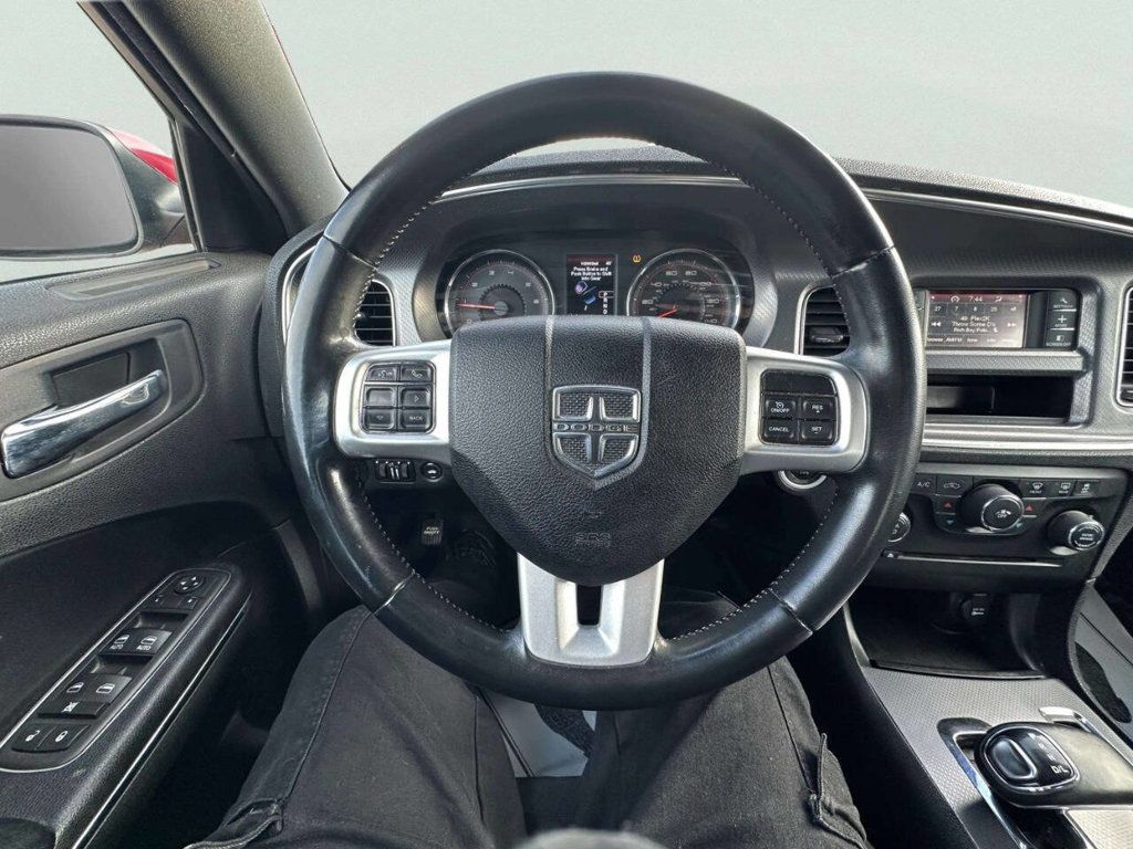 2012 Dodge Charger 4dr Sedan SE RWD - 22959635 - 18