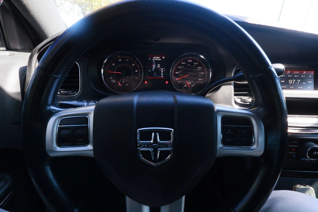 2012 Dodge Charger CLEAN CARFAX REPORT, UPGRADED EXHAUST, V8 ENGINE, TINTED WINDOWS - 22906715 - 12