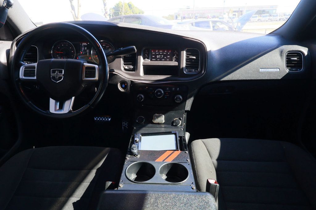 2012 Dodge Charger CLEAN CARFAX REPORT, UPGRADED EXHAUST, V8 ENGINE, TINTED WINDOWS - 22906715 - 23