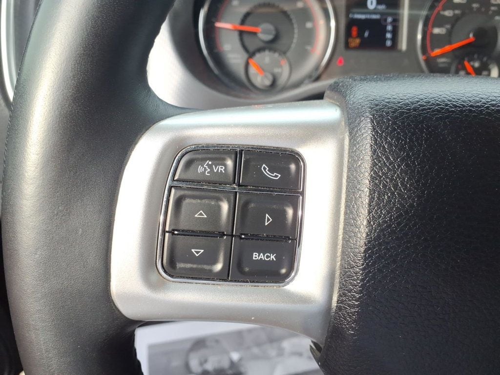 2012 Dodge Charger R/T Sedan 4D - 23019774 - 7