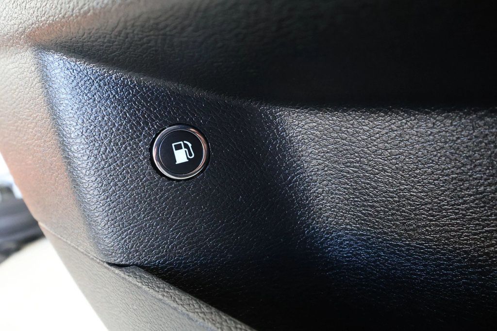 2012 Dodge Charger R/T Sedan 4D - 22902534 - 14