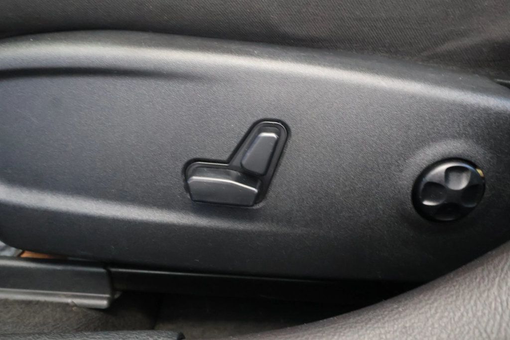 2012 Dodge Charger R/T Sedan 4D - 22902534 - 16