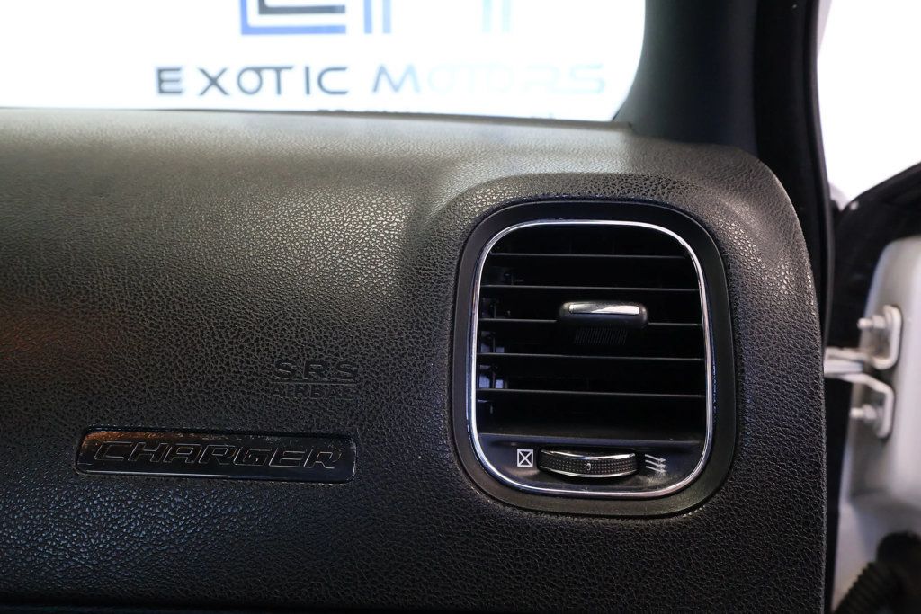 2012 Dodge Charger R/T Sedan 4D - 22902534 - 39