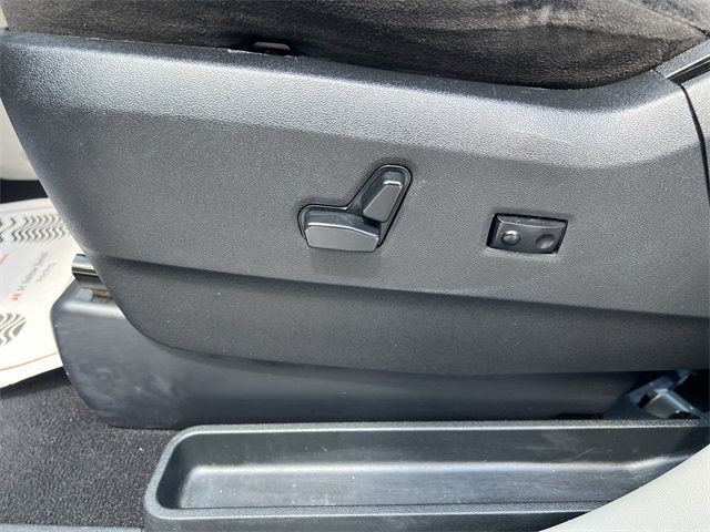 2012 Dodge Grand Caravan 4dr Wagon SXT - 22909604 - 11