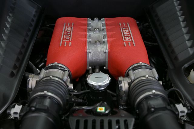 2012 Ferrari 458 Italia 2dr Coupe - 23022954 - 22