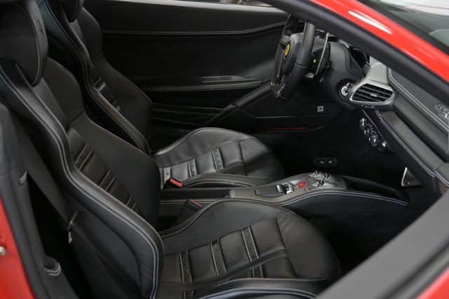 2012 Ferrari 458 Italia 2dr Coupe - 23022954 - 34