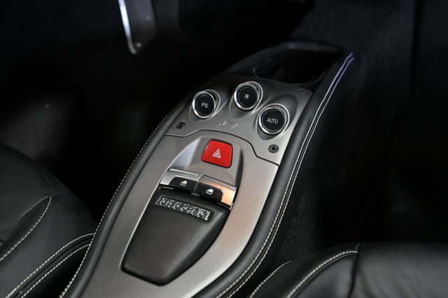 2012 Ferrari 458 Italia 2dr Coupe - 23022954 - 43