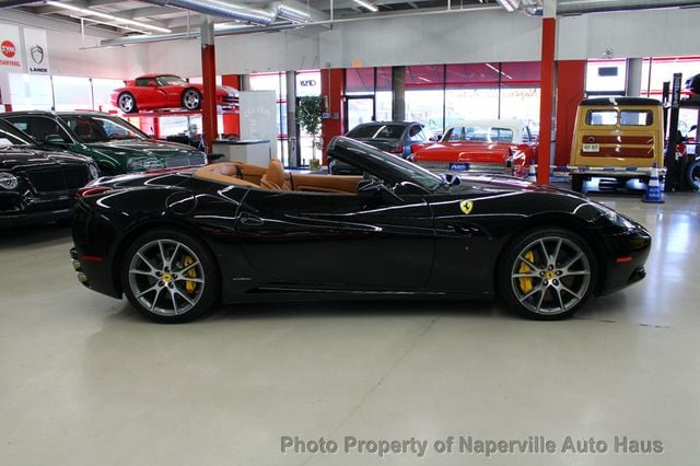 2012 Ferrari California 2dr Convertible - 22633443 - 12