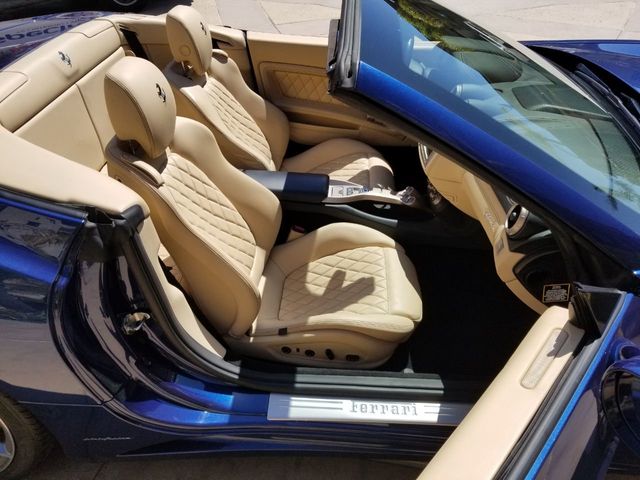 2012 Ferrari California 2dr Convertible - 20007536 - 20