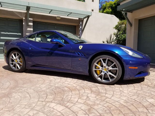 2012 Ferrari California 2dr Convertible - 20007536 - 27