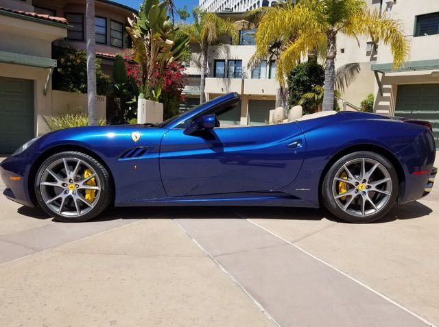 2012 Ferrari California 2dr Convertible - 20007536 - 30